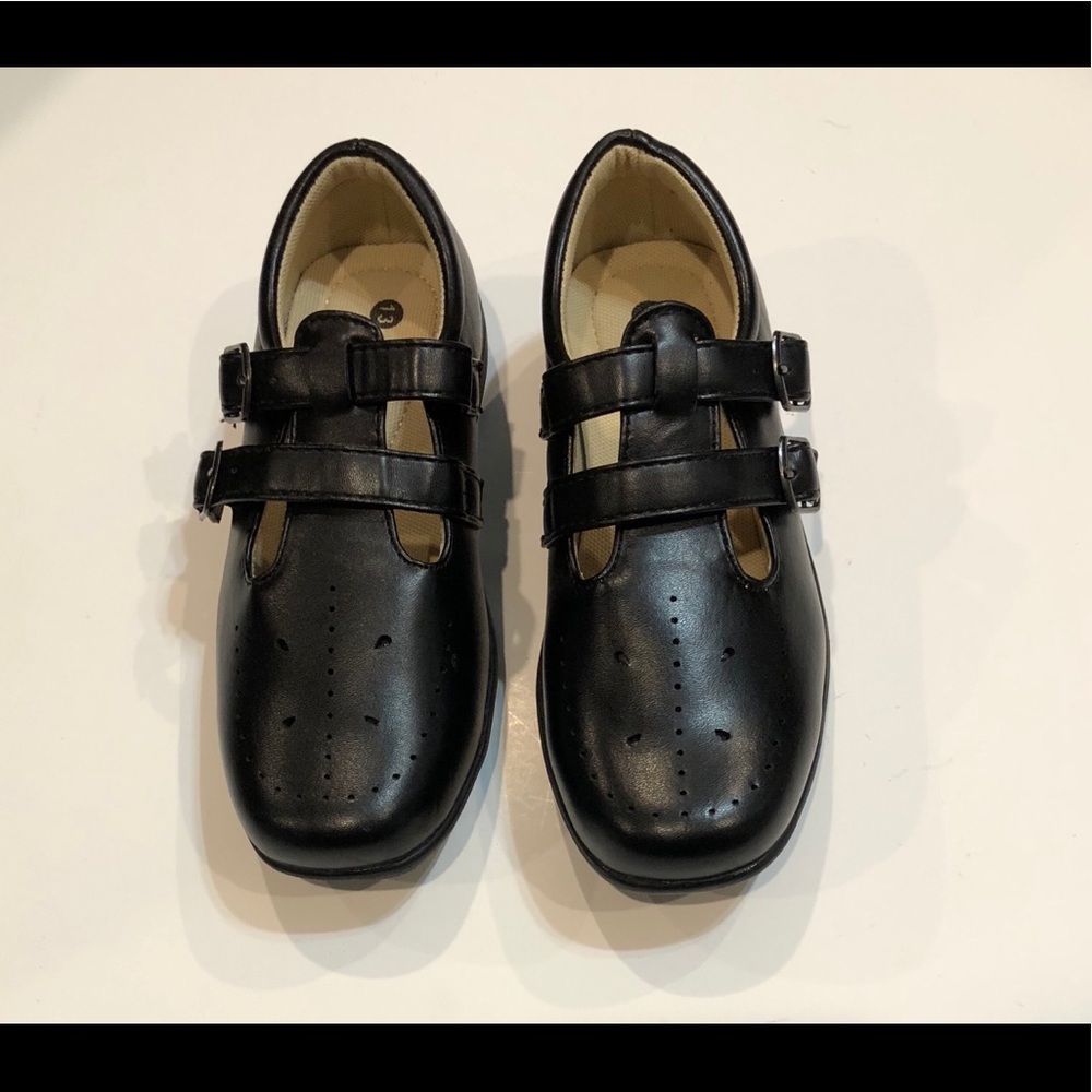 NWOT-Easy Strider Black Shoes sz13
